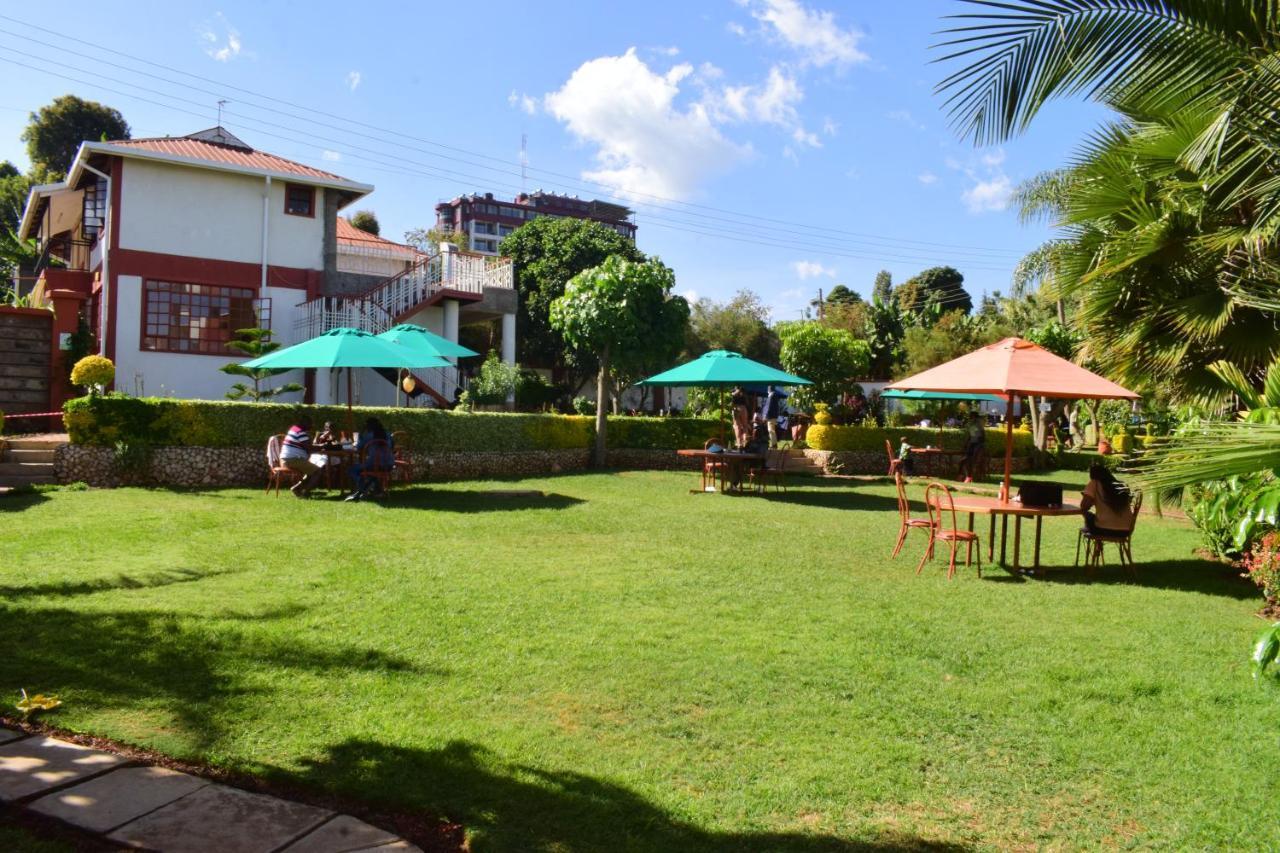Meru Slopes Hotel Exterior photo