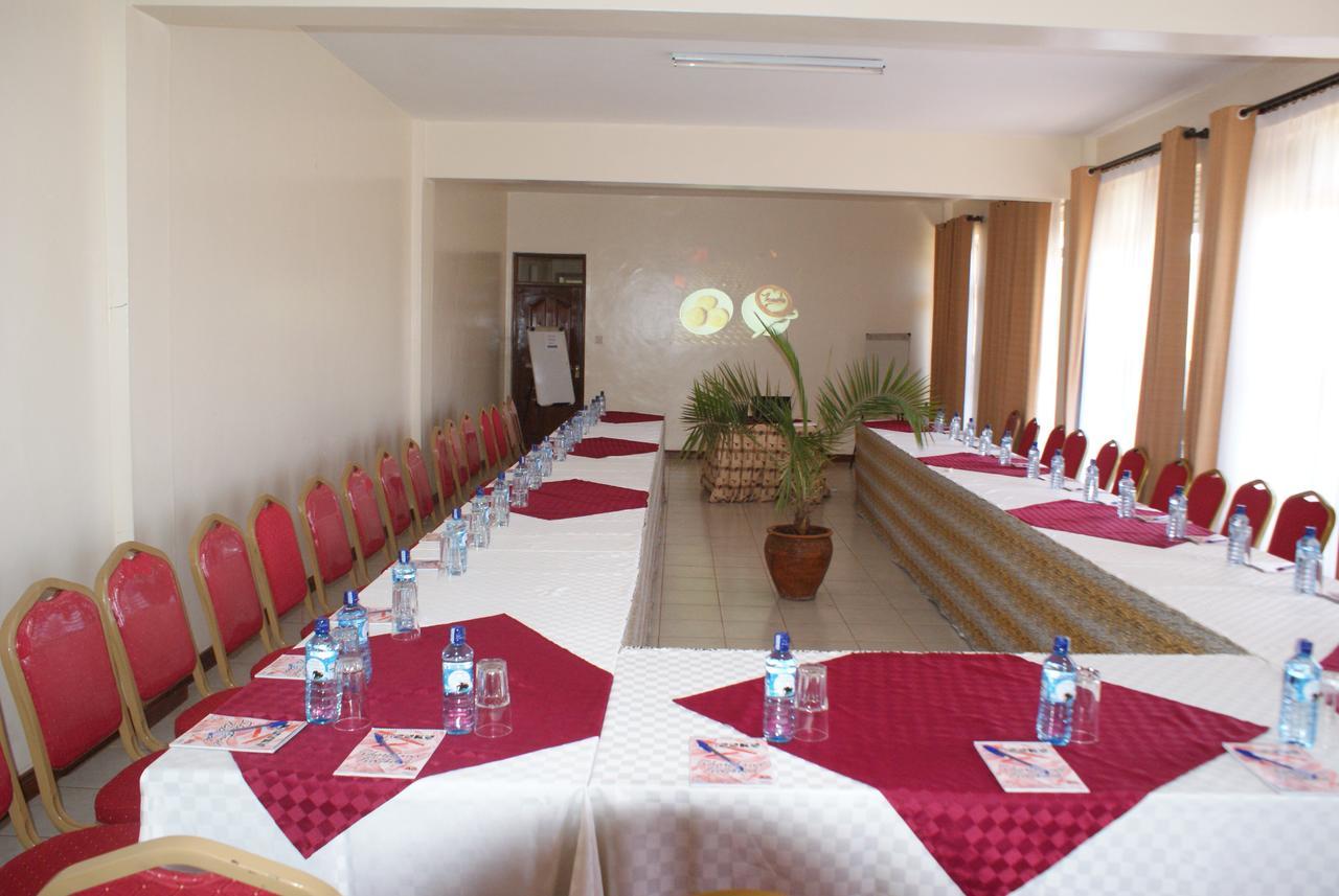 Meru Slopes Hotel Exterior photo